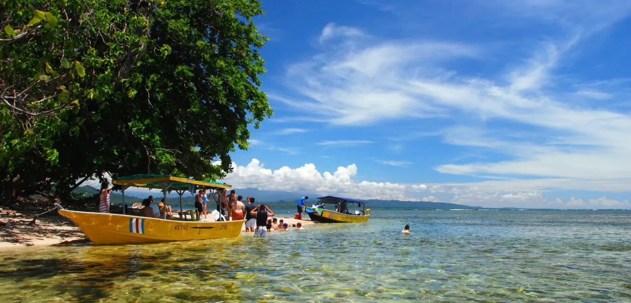 Cahuita National Park boat tour and snorkeling